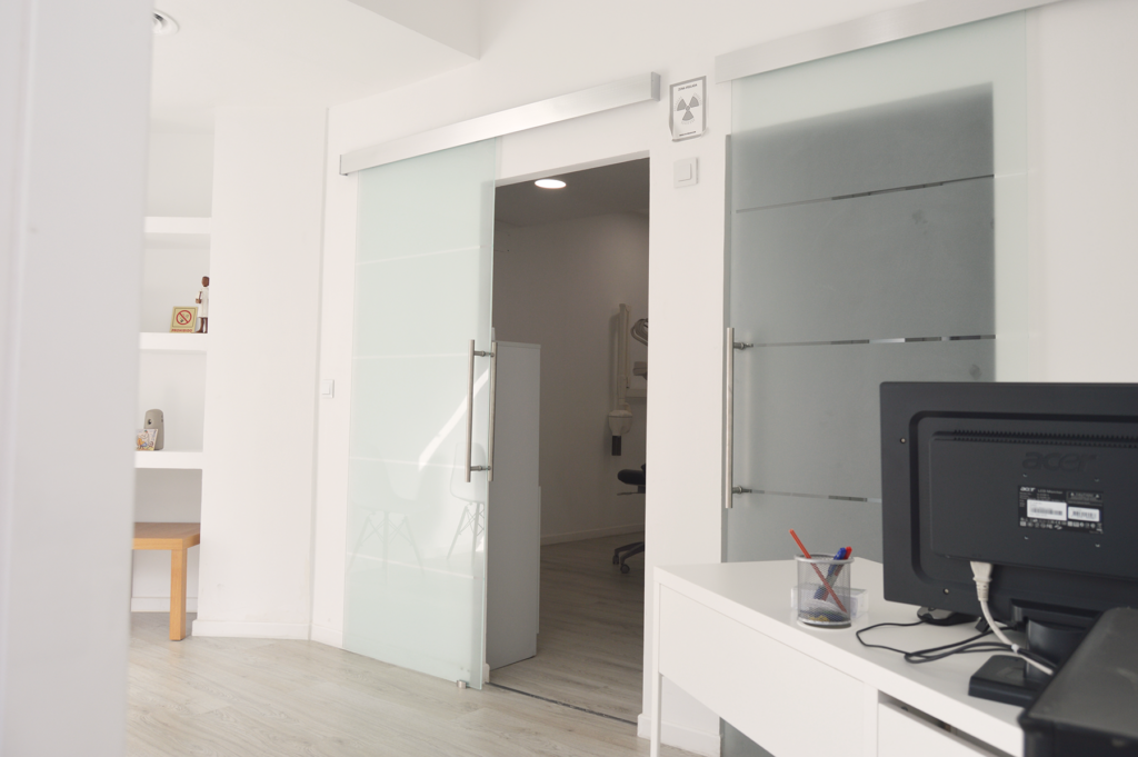 sala espera clinica dental zaragoza
